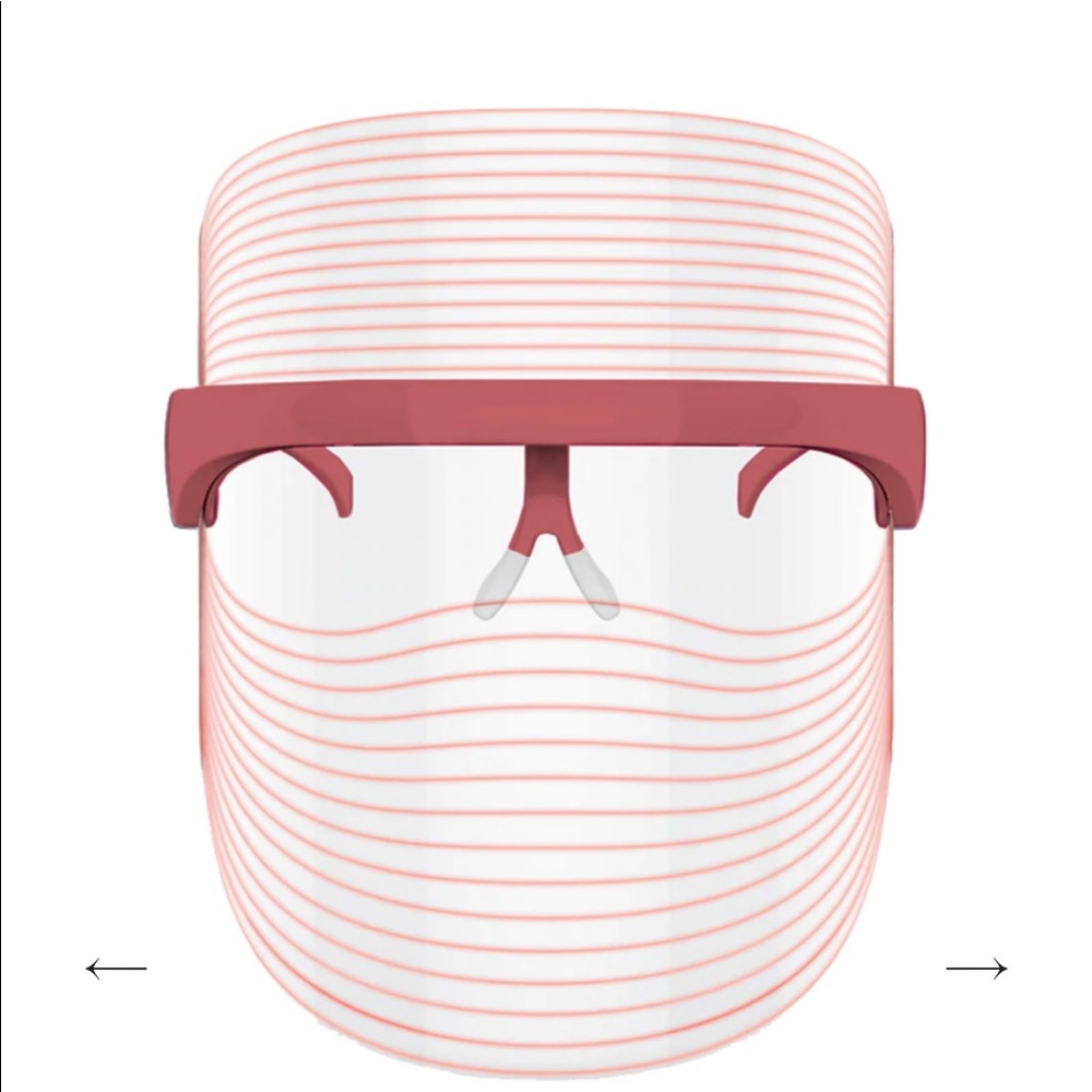 Brand new in box! Poosh DMH LED Light Shield Mask.